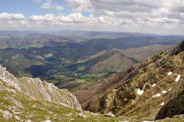 Panoramic view from Aizkorri range, Basque Country, Spain — Stock Photo, Image