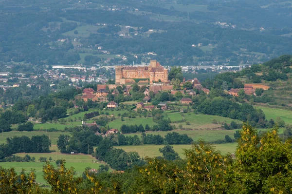 Castillo de Castelnau-Bretenoux, Prudhomat (Francia) ) — Foto de Stock