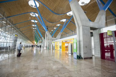 Terminal T4 Adolfo Suarez-Barajas Havaalanı Madrid, İspanya.