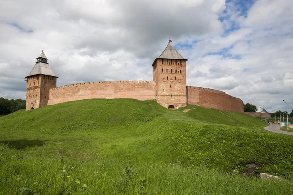 Kremlin van Novgorod in veliky novgorod, Rusland — Stockfoto