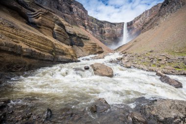 hengifoss şelale, İzlanda