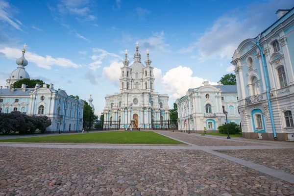スモーリヌイ修道院, サンクトペテルブルク, ロシア — ストック写真