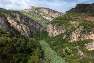 Vero nehir kanyonu, gözcü noktasından, Alquezar, Huesca vilayeti, İspanya