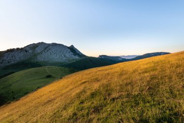 Urkiolamendi dağından gün doğumu, Bask Ülkesi, İspanya
