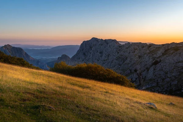 Urkiola Natural Park Sunrise Vizcaya Spain — Fotografia de Stock