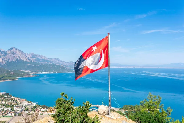 Kemer Turkije November 2021 Vlag Met Portret Van Kemal Ataturk — Stockfoto