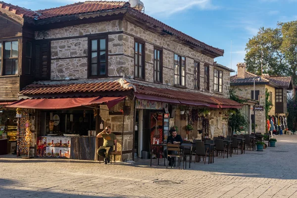 Manavgat Türkiye Kasım 2021 Taraf Tarihi Turizm Bölgesinde Sokak Restoranı — Stok fotoğraf