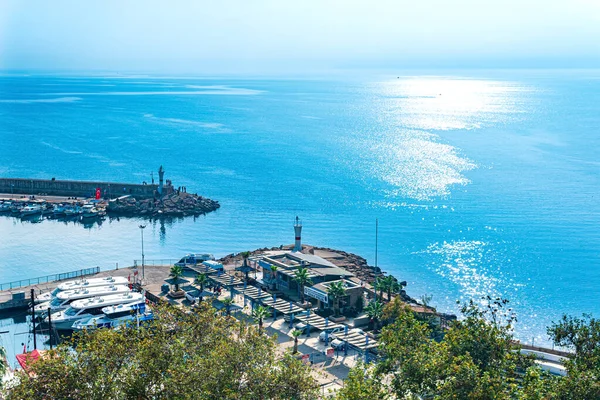 Antalya Turkije November 2021 Golfbreker Toegang Tot Het Watergebied Van — Stockfoto