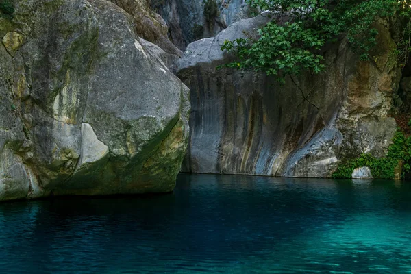 Cañón Rocoso Con Agua Azul Clara Goynuk Turquía — Foto de Stock