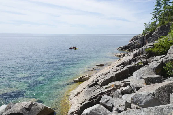 Grünes und blaues Wasser — Stockfoto