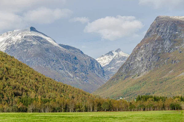 Góry Wyżyny Norwegii Jesienią — Zdjęcie stockowe