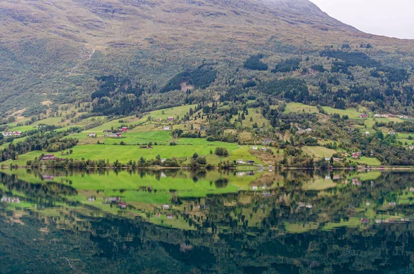 Reflexión Fiordo Noruego Otoño — Foto de Stock