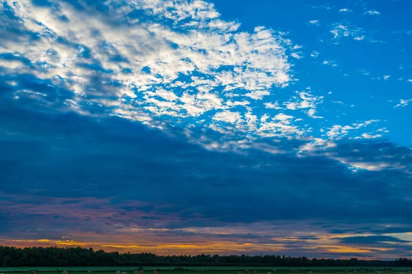 Superior Gölü yakınlarında gün batımı, Kanada