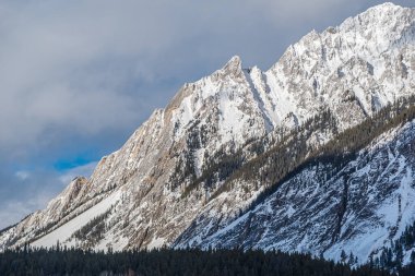 Banff Park 'taki Rocky Dağları, Alberta, Kanada
