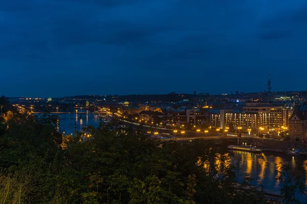 Prag Şehir Evleri Köprüler Binaların Manzarası — Stok fotoğraf