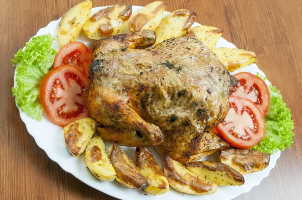 Whole roasted chicken — Stock Photo, Image