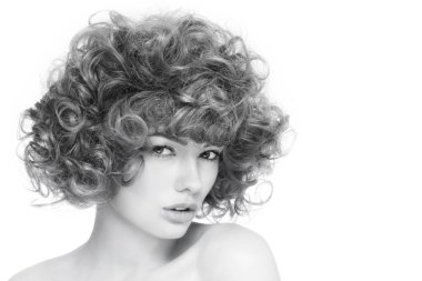 kıvırcık saç modeli