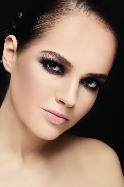 Beauty with smoky eyes — Stock Photo, Image