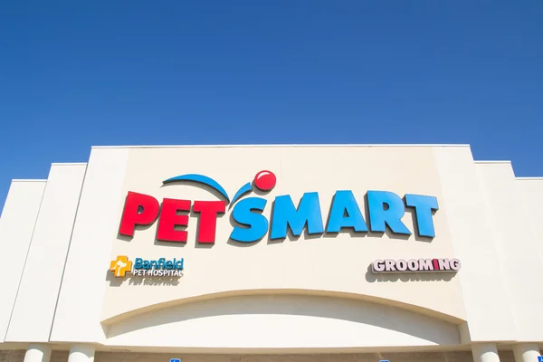 Petsmart — стоковое фото