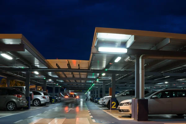 Airport Parking Garage — Stock Photo, Image