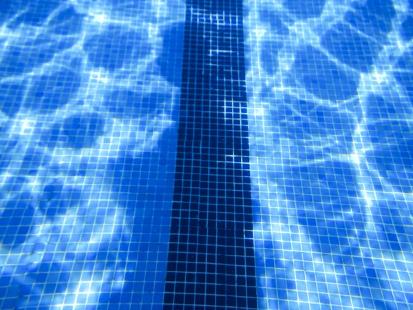 Underwater in a freshly cleaned pool — Stock Photo, Image
