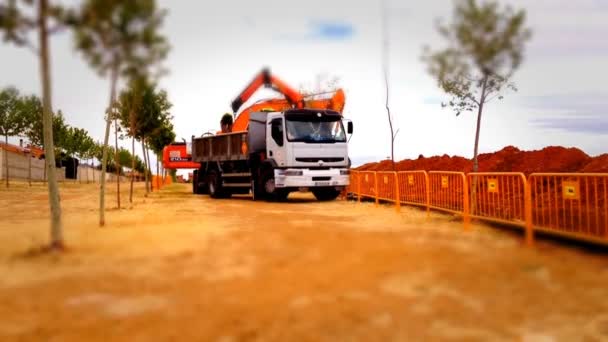 Trabajos de excavadoras en obra — Vídeos de Stock