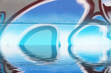 su, sanatsal krom harfler grafiti yansıma