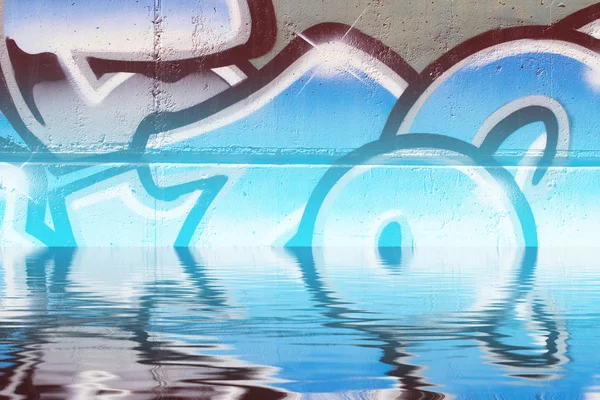 Abstract colorful graffiti reflection in the water, artistic chr — Stock Photo, Image