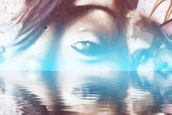 Absztrakt színes graffitik tükörképét a vízben — Stock Fotó