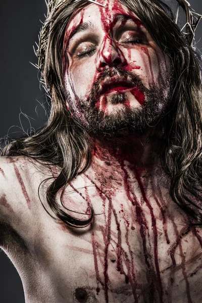 Jezus Christus met kroon van doornen, passie concept — Stockfoto