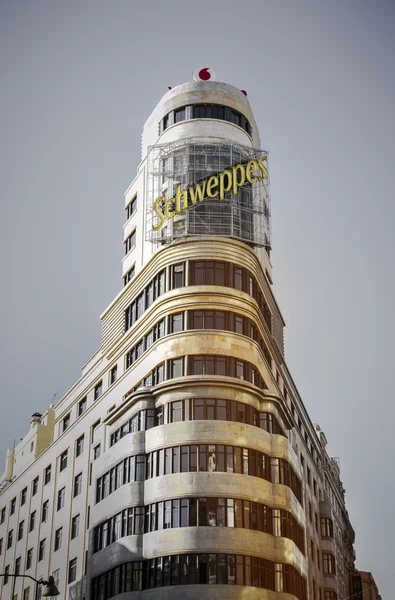 Architecture along Gran Via in Madrid — Stock Photo, Image