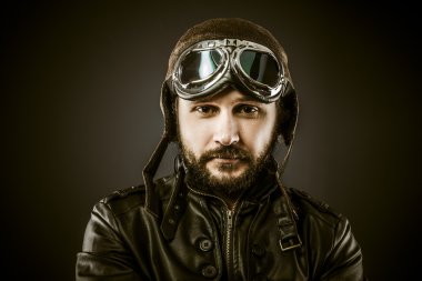 şapka ve gözlük dönemi, vintage tarzı ile gurur, savaş pilotu