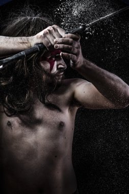 büyük çelik kılıç, çıplak olan savaşçı mücadele, ortaçağ asker