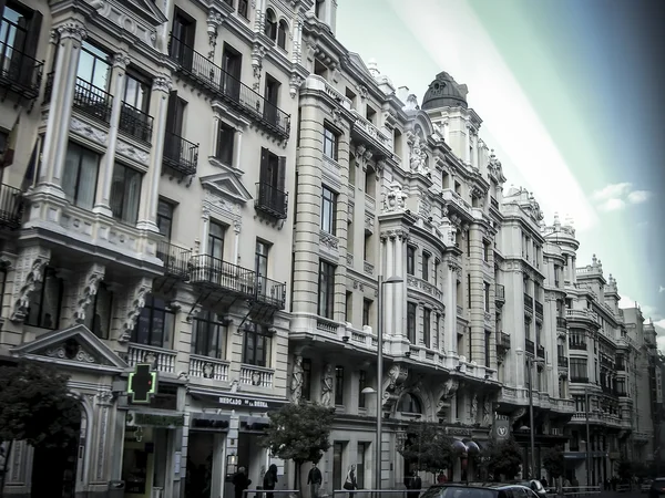 Gran via, Madrid, İspanya, Avrupa'nın başkenti sokak. — Stok fotoğraf