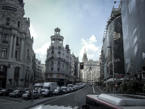 Gran via, street i madrid, huvudstad i Spanien, Europa. — Stockfoto