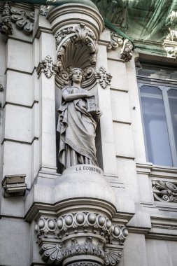 Bina reform Madrid, İspanya