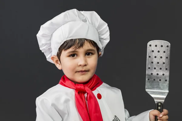 Infância, Menino preparando comida saudável na cozinha — Fotografia de Stock