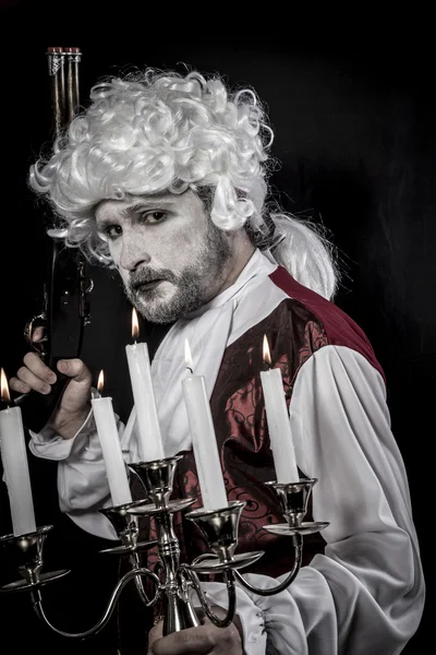 Musket, gentleman rococo tijdperk pruik — Stockfoto