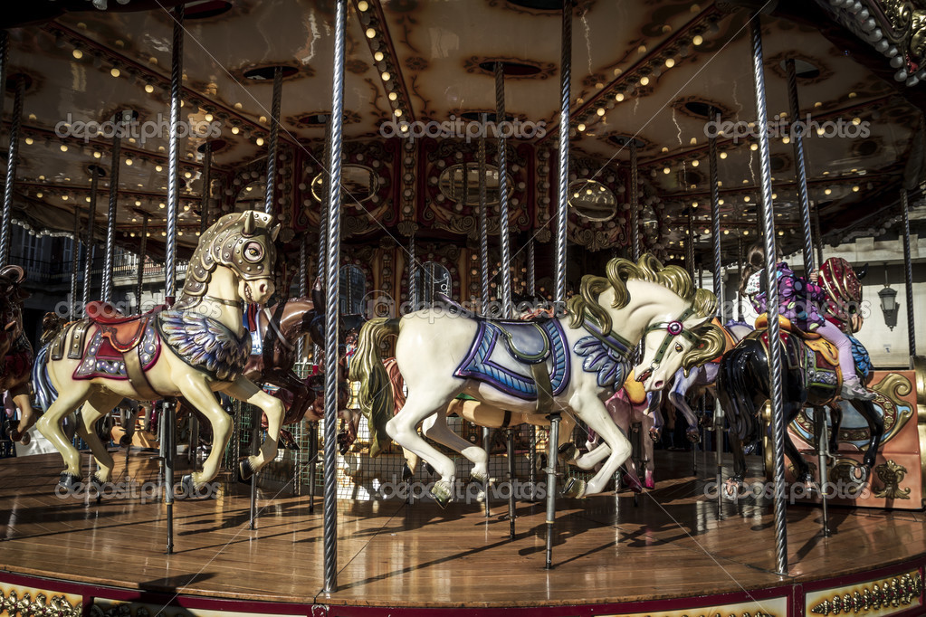 Carousel horses in Madrid, Spain — Stock Photo © outsiderzone 38085909