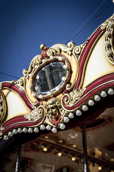 Carousel, evlen-go-madrid yuvarlak
