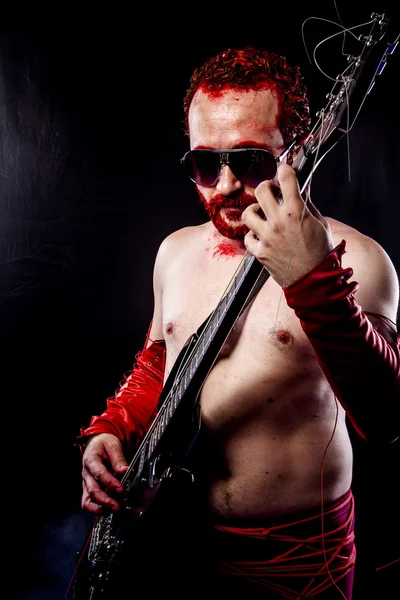 Guitarrista con guitarra eléctrica — Foto de Stock