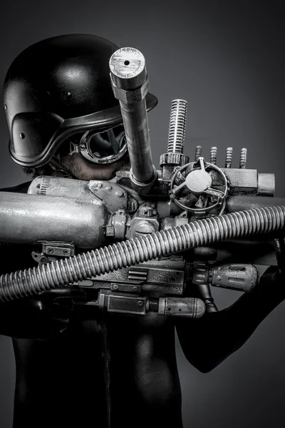 거 대 한 플라즈마 소총과 starfighter — 스톡 사진