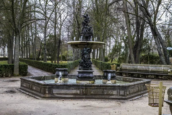 Brunnen des Palastes von aranjuez — Stockfoto