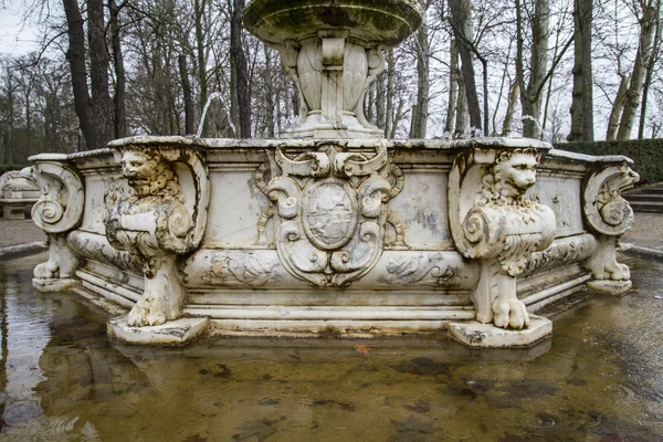 Brunnen des Palastes von aranjuez — Stockfoto