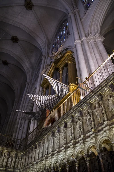 Inside the cathedral of Toledo — Stock Photo, Image