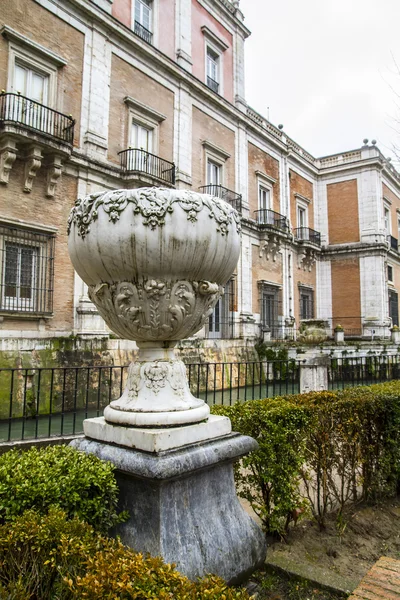 Fuentes ornamentales — Foto de Stock