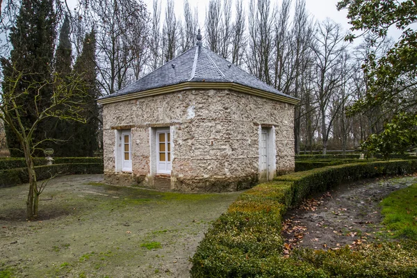 Zierbrunnen — Stockfoto