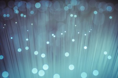 Fiber optik kablo