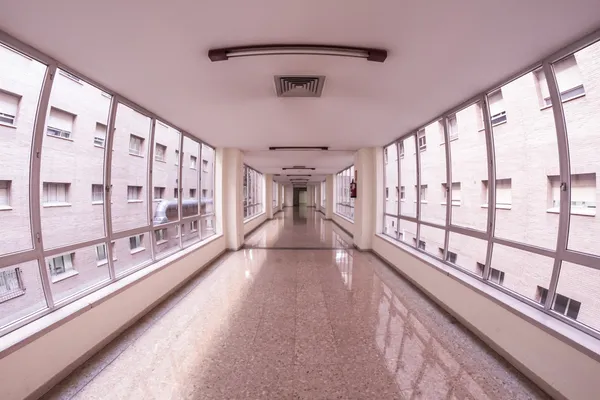 White hospital corridor — Stock Photo, Image