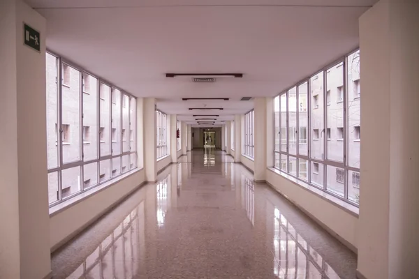 White hospital corridor — Stock Photo, Image